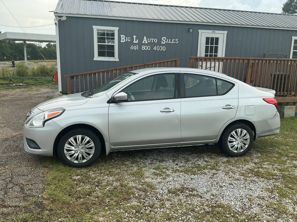 2017 Nissan Versa Sedan
