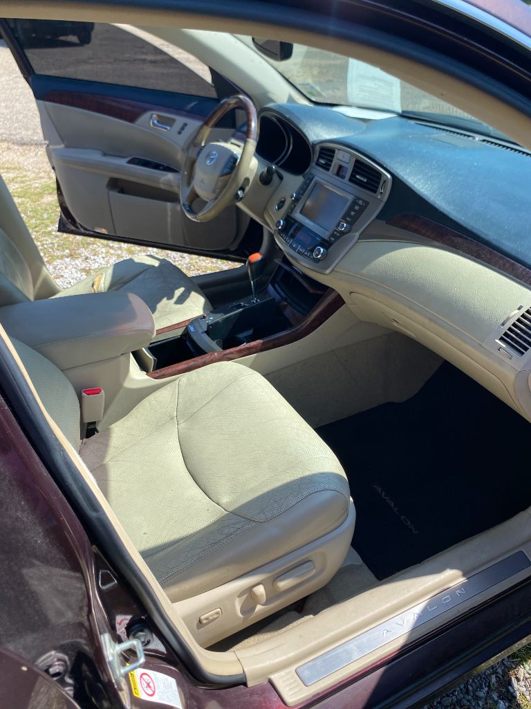 2012 Toyota Avalon Limited - Photo 10